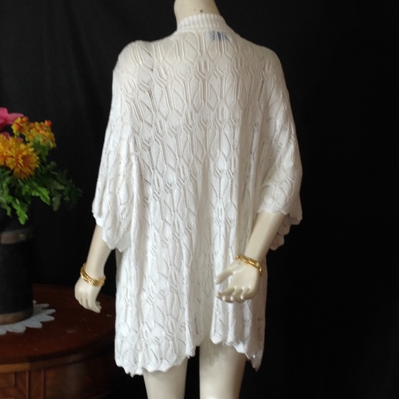 VTG BEA Classics  Shots Sleeves Cardigans' - Picture 1 of 8